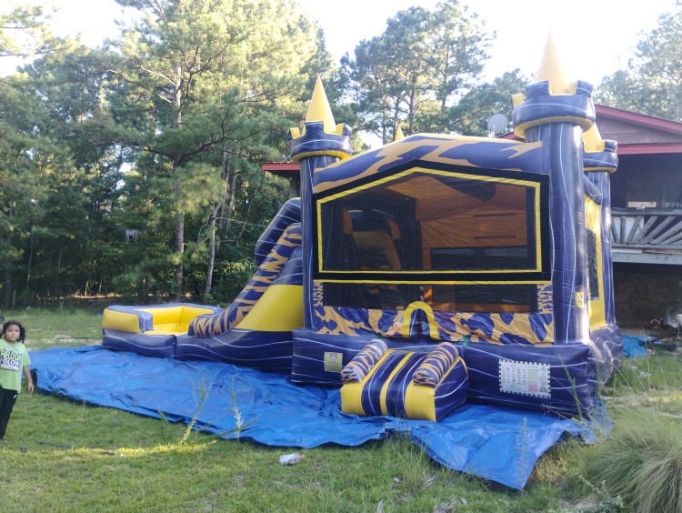 Bounce house with slide